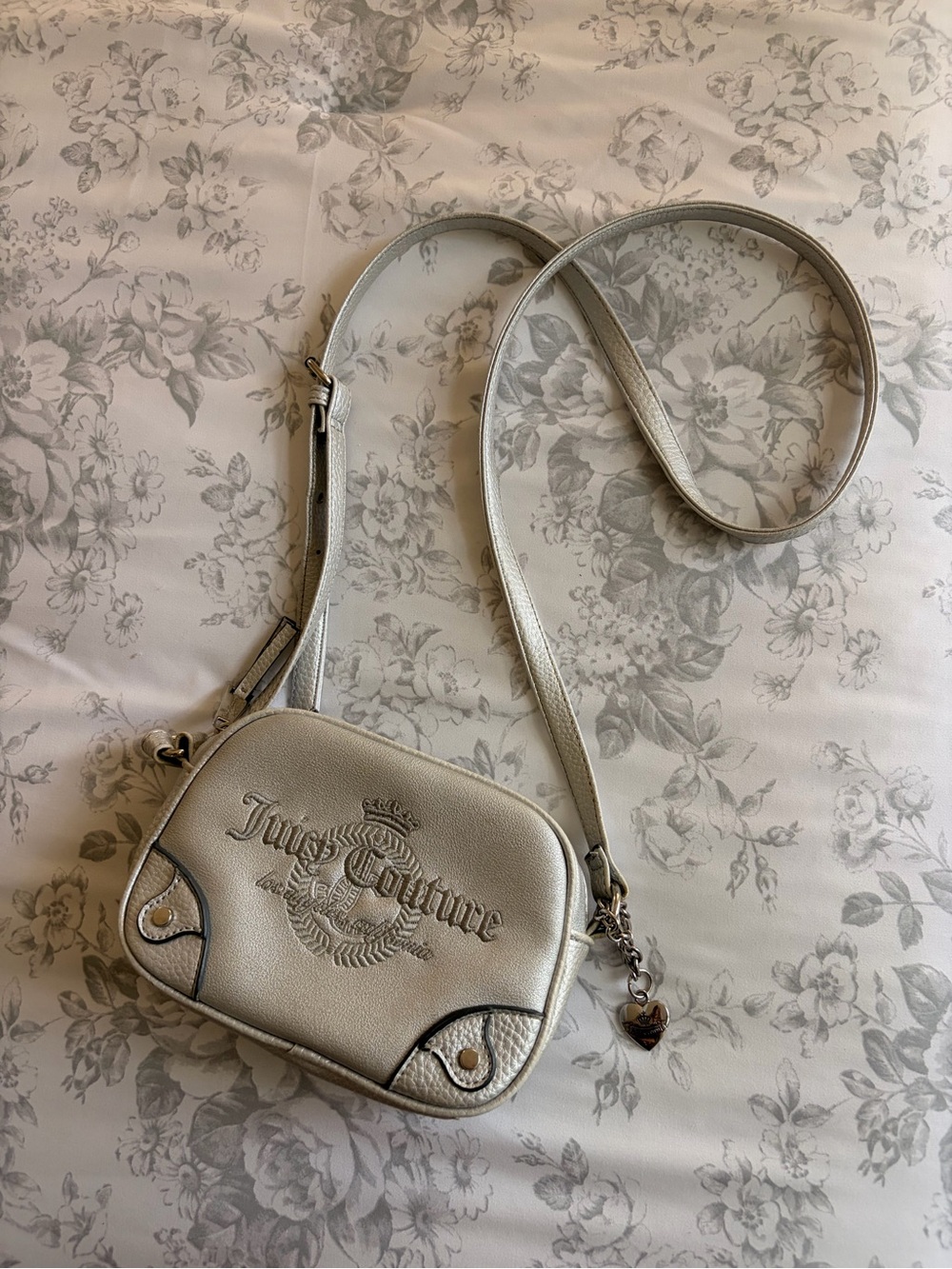 Vintage Juicy Couture Metallic Silver Crossbody Purse